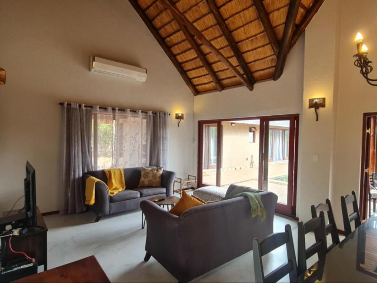 Hoedspruit Bush Stay Buitenkant foto